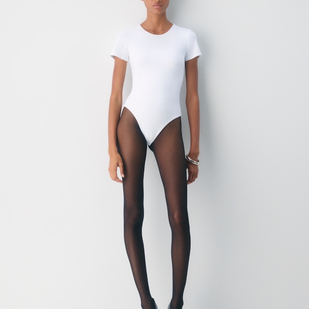Aritizia Babaton Body Suit